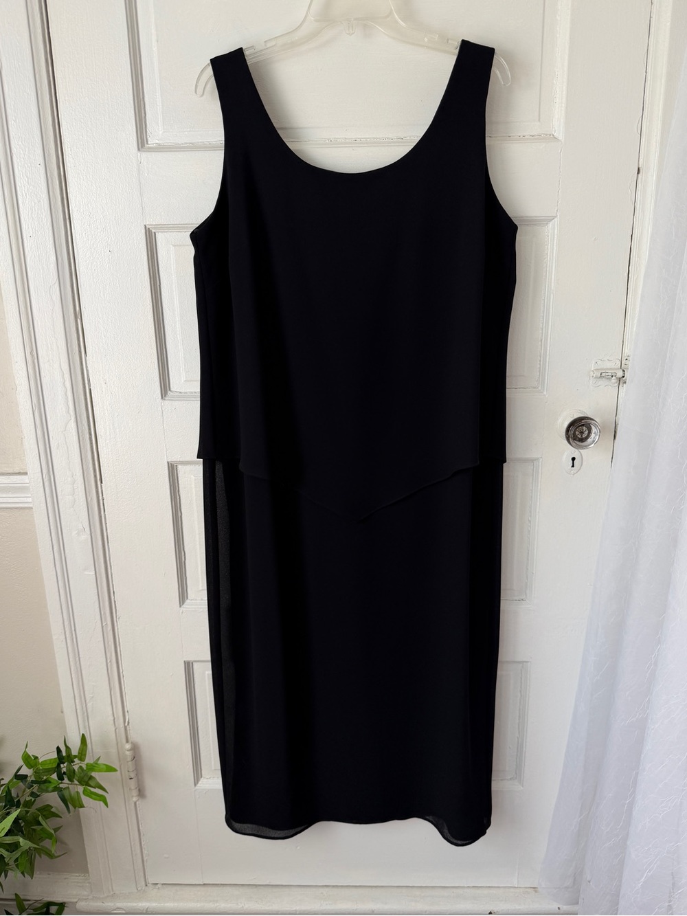 Ursula‎ Of Switzerland Black Sleeveless Overlay Cocktail Evening Dress Classic